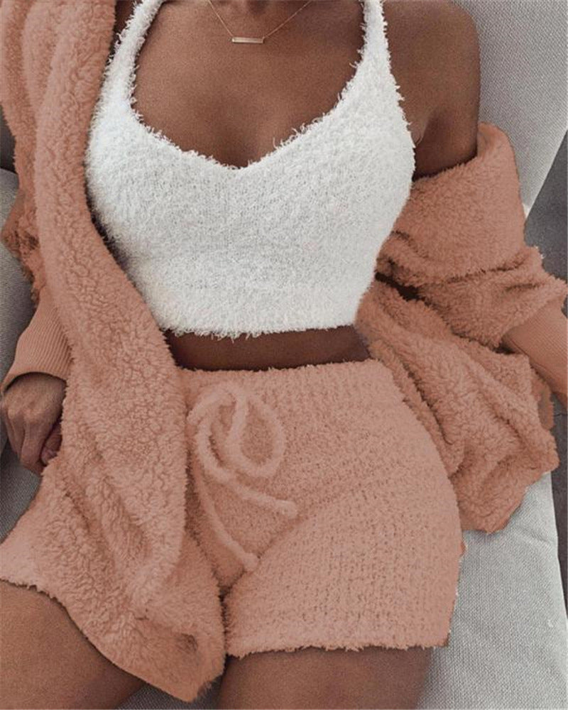 Ensemble 3 pièces femme – gilet, short à cordon et veste en velours doux