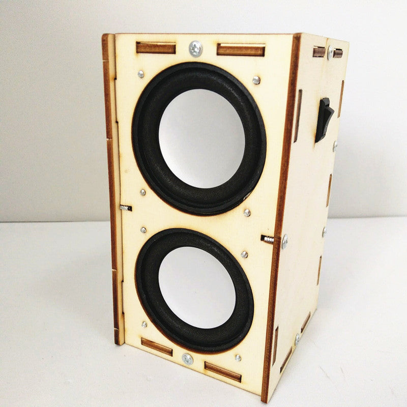 Enceinte audio en bois