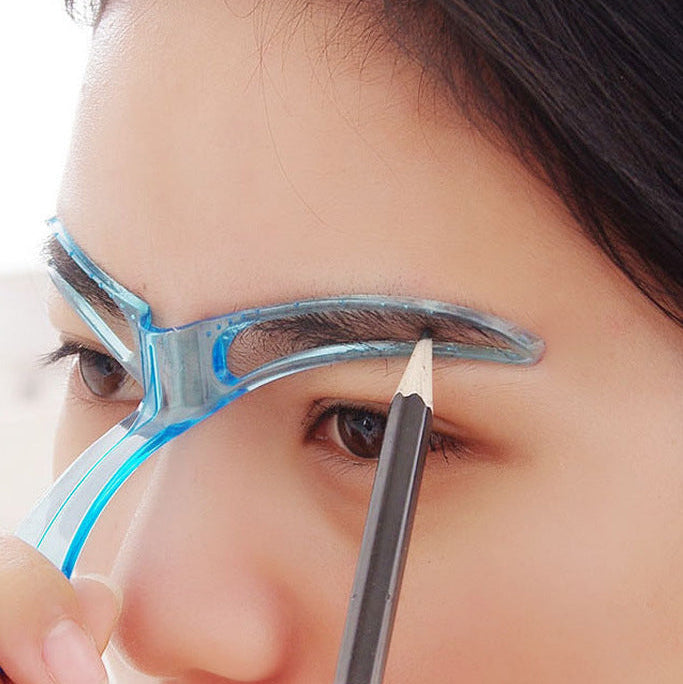 Pochoir Sourcils – Guide de Traçage Eyeliner & Makeup