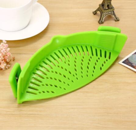 Égouttoir en silicone clip – Filtre universel pour casseroles et poêles