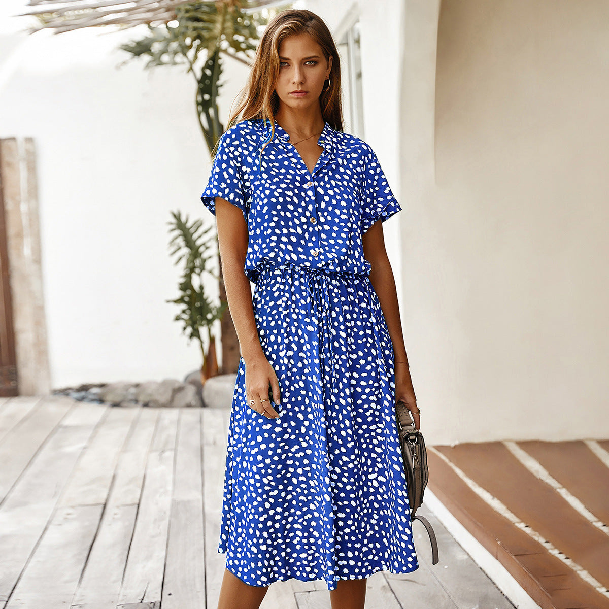 Robe à pois femme – manches courtes et col chemise, taille haute fluide (S–3XL)