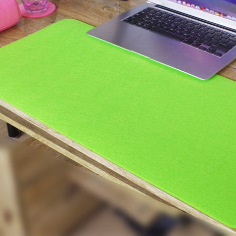 Tapis de Bureau en Feutre – Design Élégant et Fonctionnel