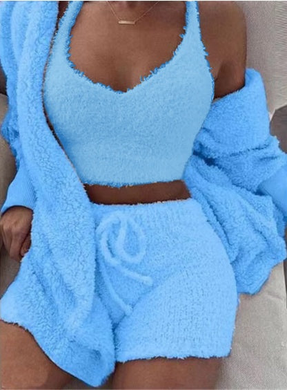 Ensemble 3 pièces femme – gilet, short à cordon et veste en velours doux