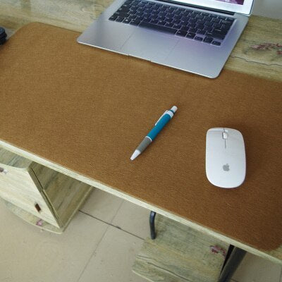 Tapis de Bureau en Feutre – Design Élégant et Fonctionnel