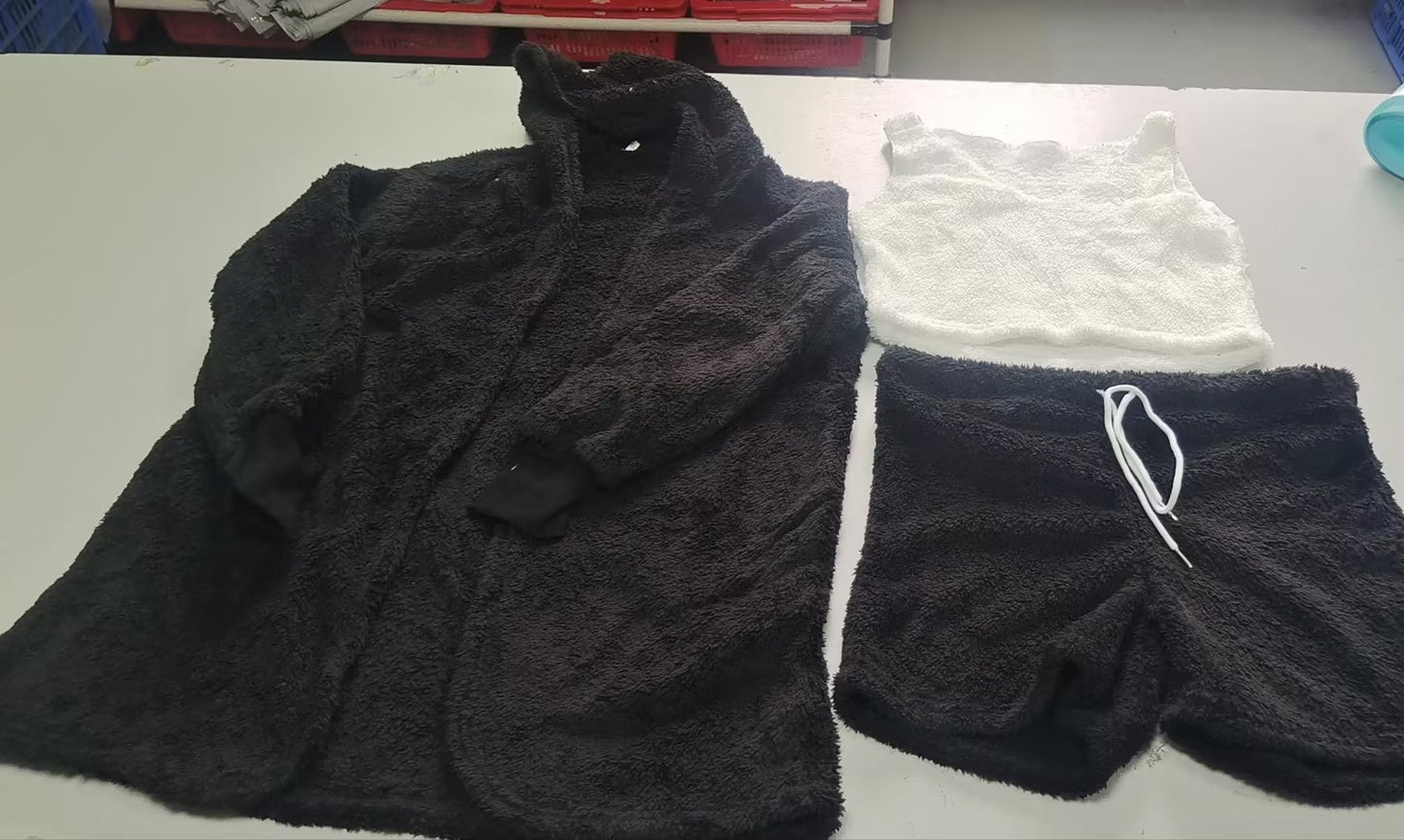 Ensemble 3 pièces femme – gilet, short à cordon et veste en velours doux
