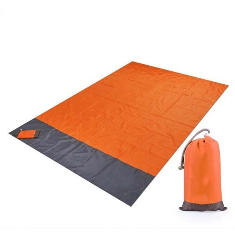 Tapis de Pique-Nique Étanche – Léger, Résistant et Facile à Transporter