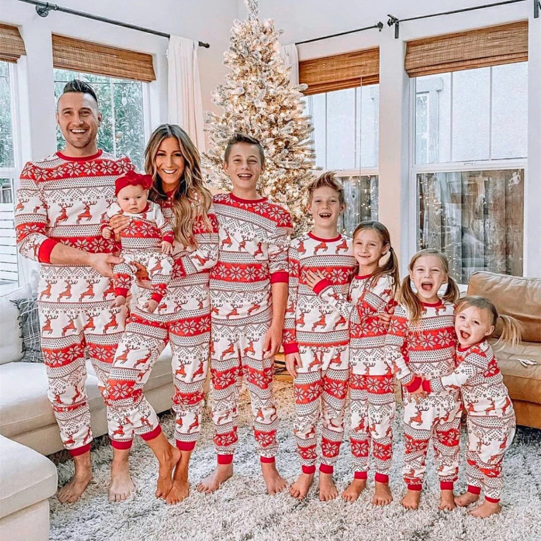 Pyjamas Familiaux de Noël – Ensemble assorti pour toute la famille