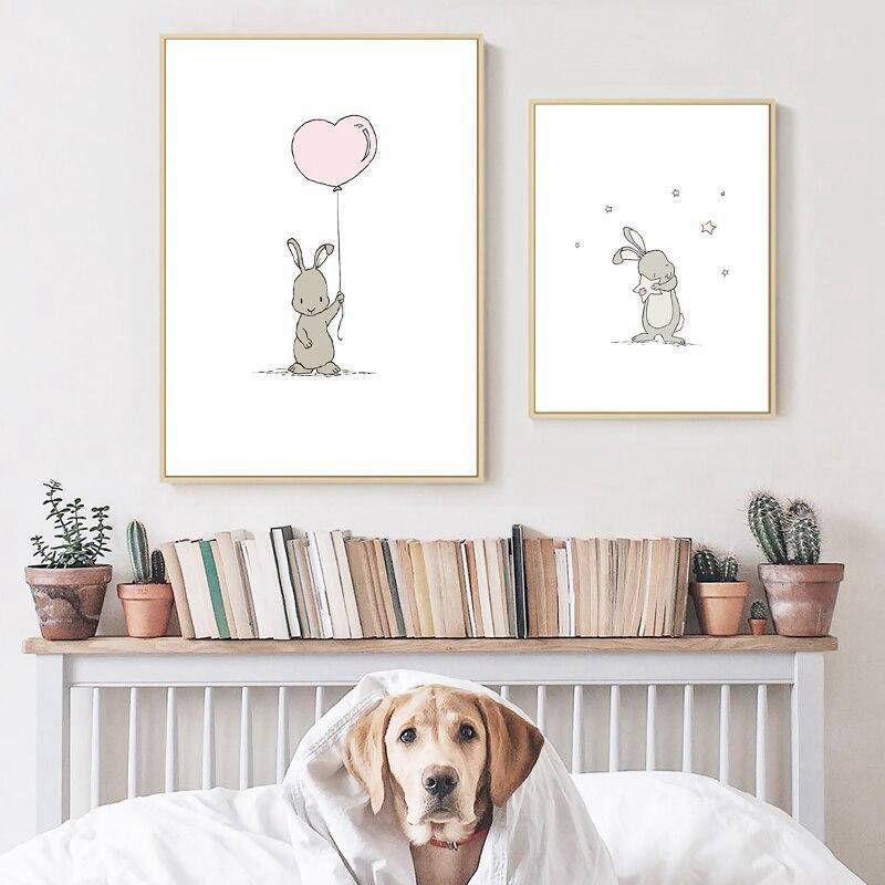 Mur avec 2 posters pour enfant